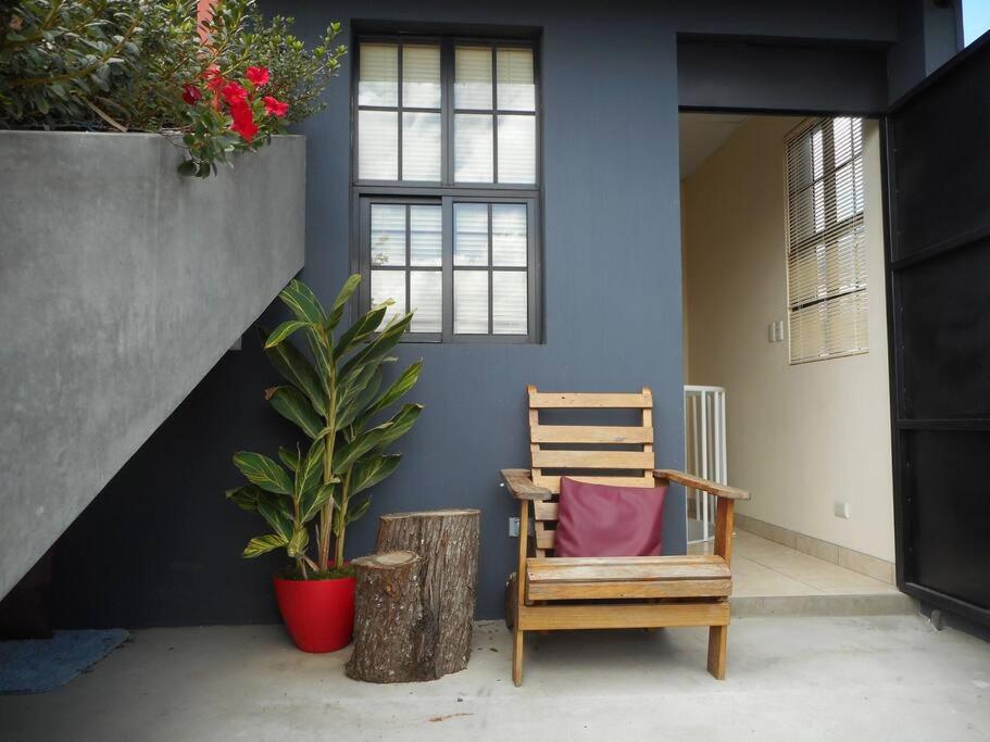 Comfy. Full Internet, Kitchen, Washer And Dryer, Netflix Chimaltenango Exterior photo