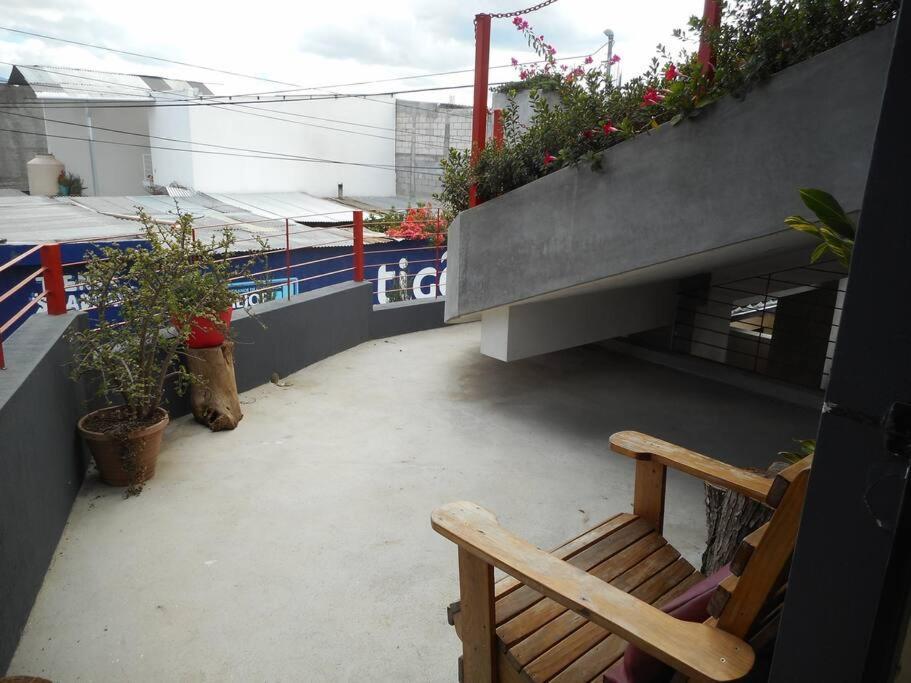 Comfy. Full Internet, Kitchen, Washer And Dryer, Netflix Chimaltenango Exterior photo